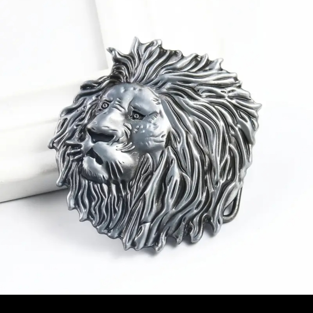 New.silver lion Belt buckle